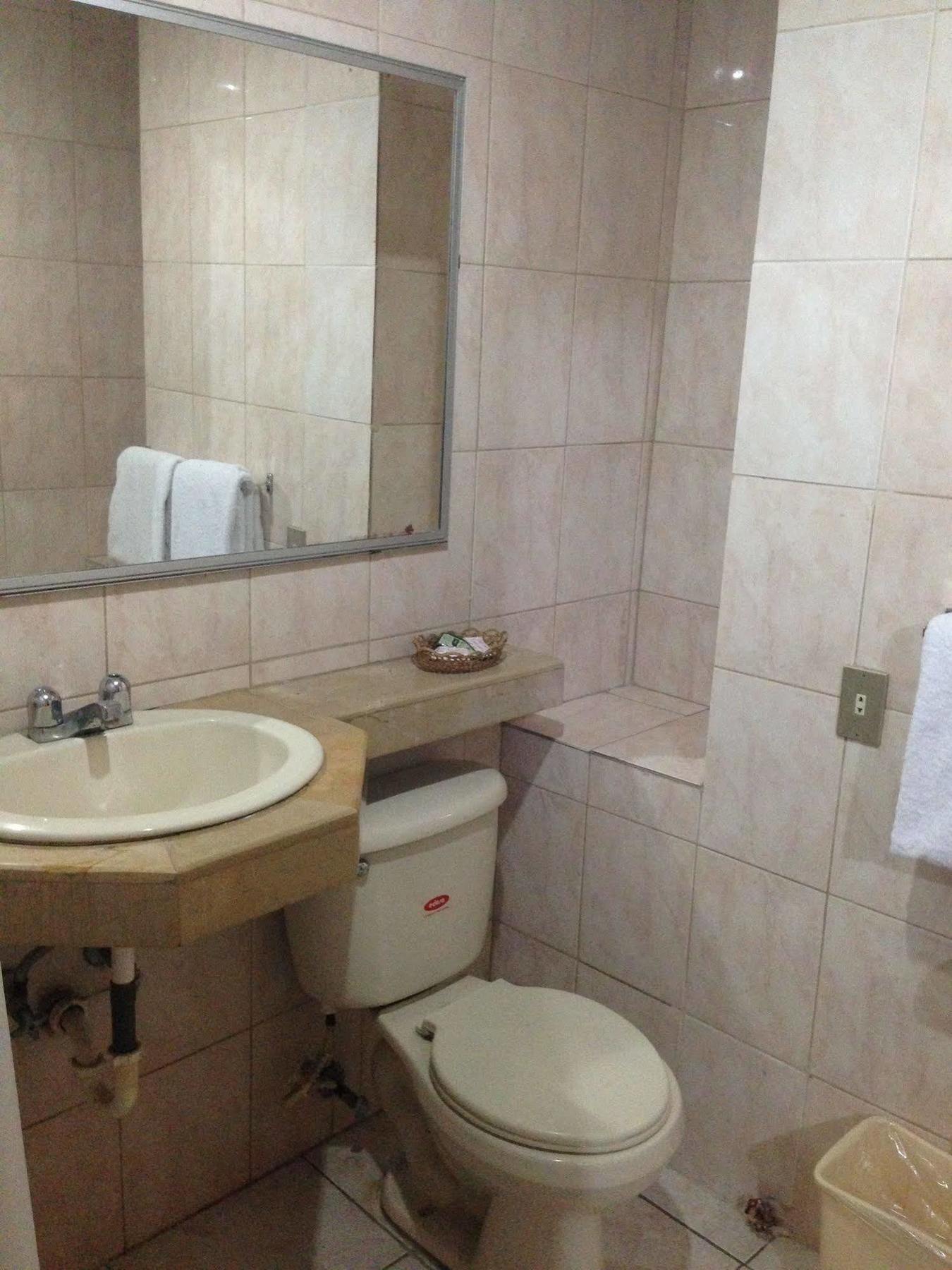 Hotel Rizzo Guayaquil Zewnętrze zdjęcie