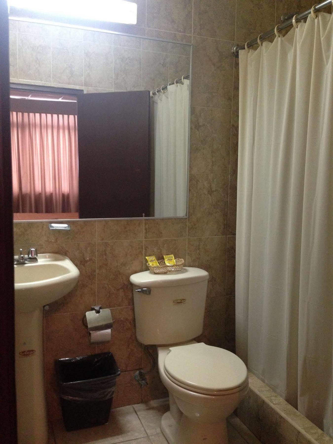 Hotel Rizzo Guayaquil Zewnętrze zdjęcie